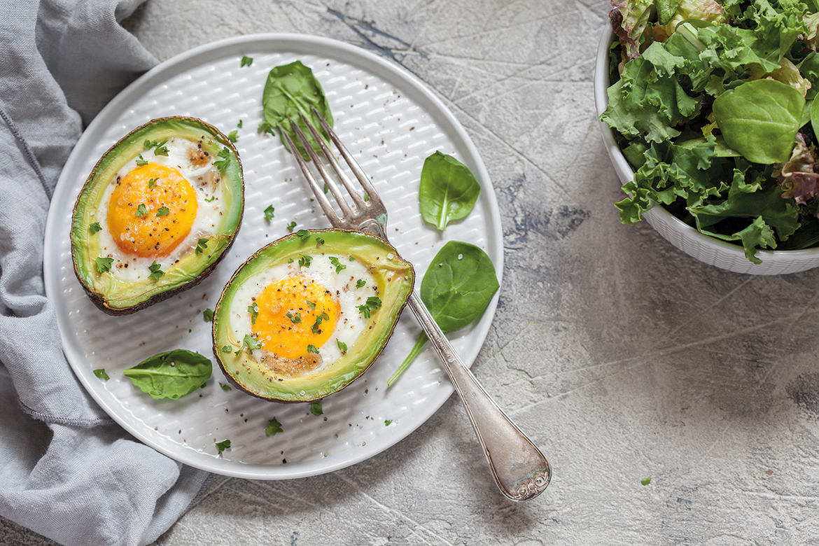 Œufs en cocotte d’avocat