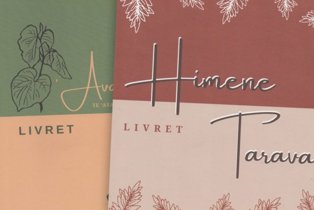 Livret Hīmene Tārava et livret Te ‘ava