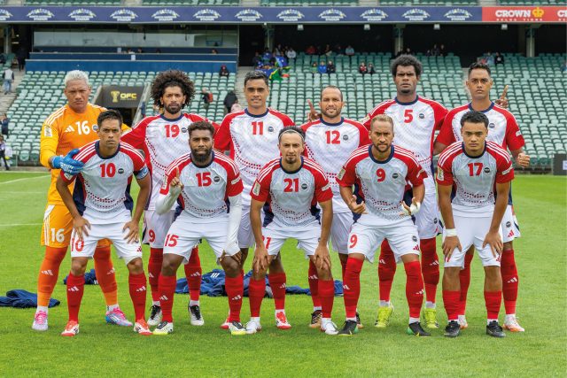 Tahiti  United : Les premiers footballeurs professionnels polynésiens